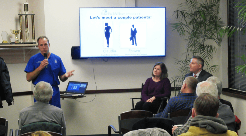 Audience-view of a presentation on Near Vision Solutions at Fichte Endl & Elmer Eyecare