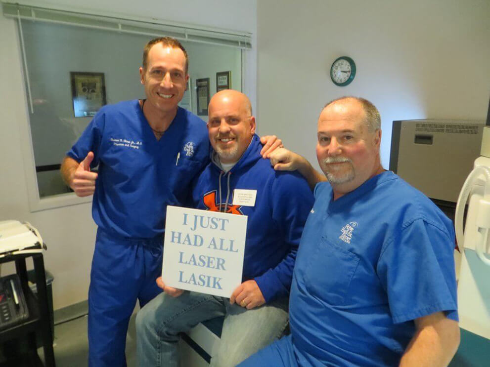 LASIK Patients posing with docs LASIK Patients posing with docs